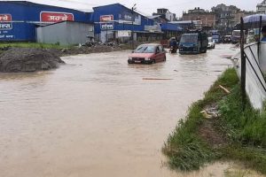 बनेपाको पुलबजार क्षेत्र डुबानमा, सडक अझै अवरुद्ध