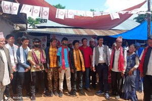 माओवादी वडा कमिटीका अध्यक्षसहित दर्जनौँ एमाले प्रवेश