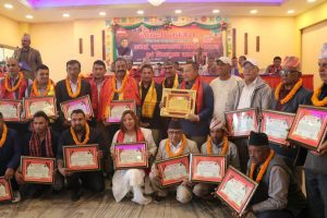 नेपाली कांग्रेस बनेपाले गर्यो बधाई तथा सम्मान