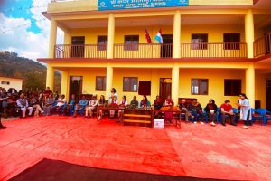 कामीडाँडामा निर्मित कपेर महांकाल आधारभूत विद्यालयको पक्कि भवन समुदायलाई हस्तान्तरण