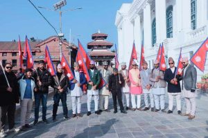 अंग्रेजी नयाँ वर्षसँगै टोपी दिवसको चर्चा