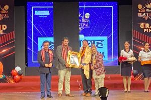 सम्मानित भए पत्रकार नवराज बजगाई