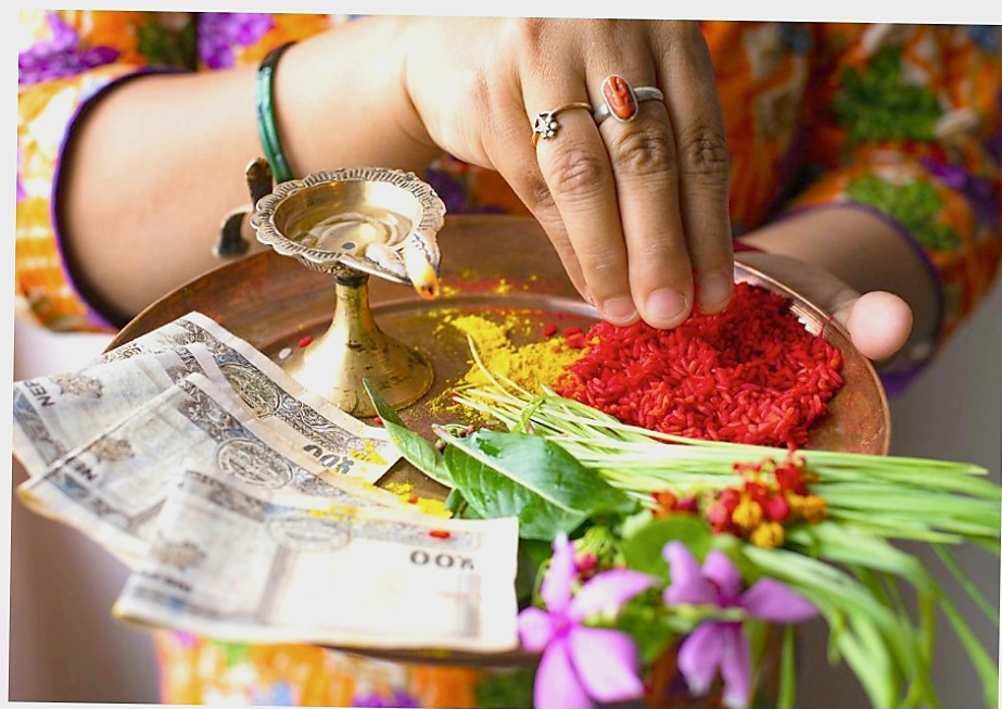 टीकाको उत्तम साइत ११ः५३ मा
