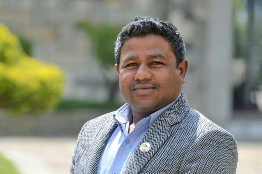 सन्तोष परियारले परित्याग गरे रास्वपा