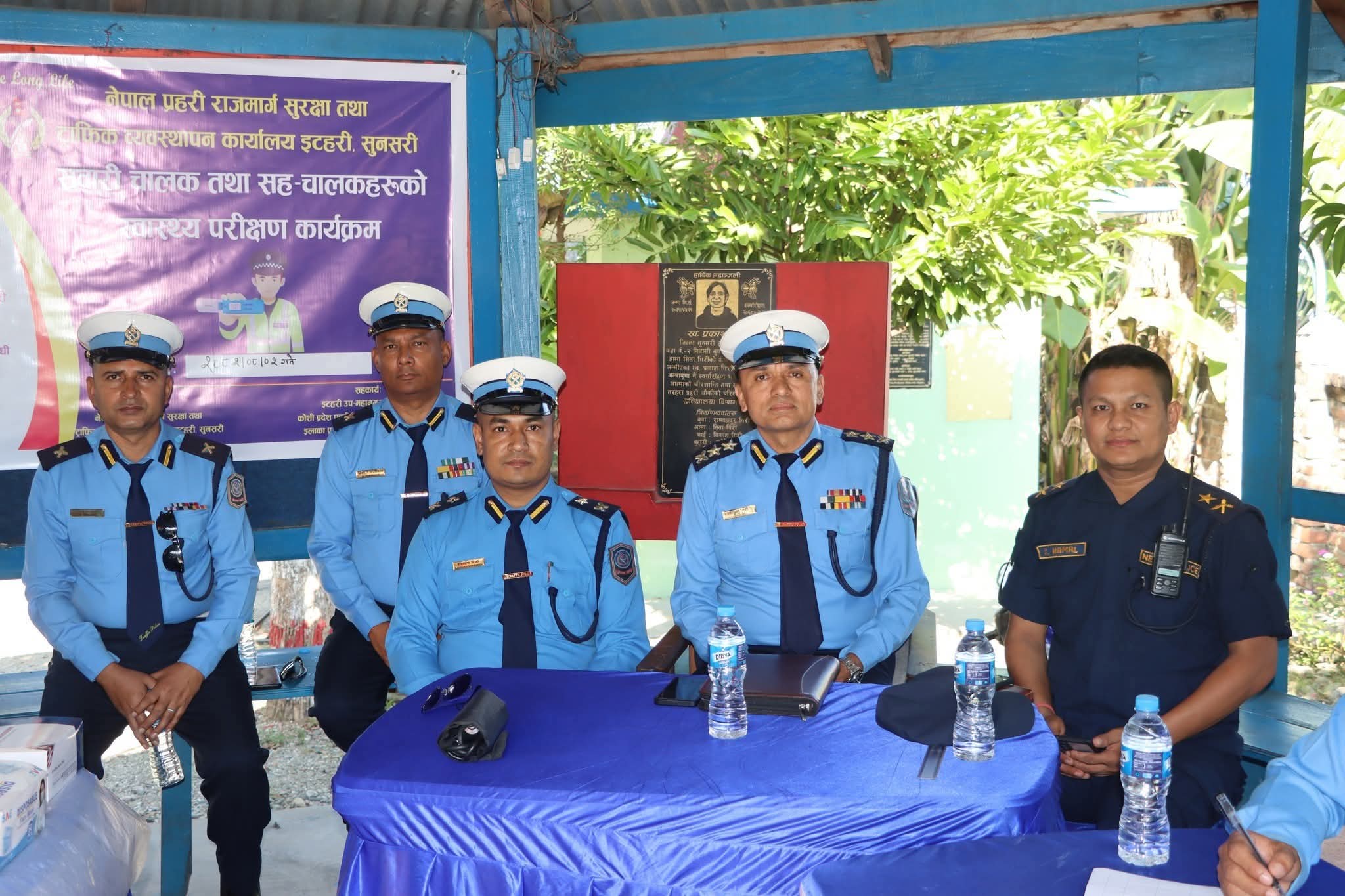 इटहरीमा सडक सुरक्षा अभियान: ८ चालक लाप्से सेवनसहित पक्राउ