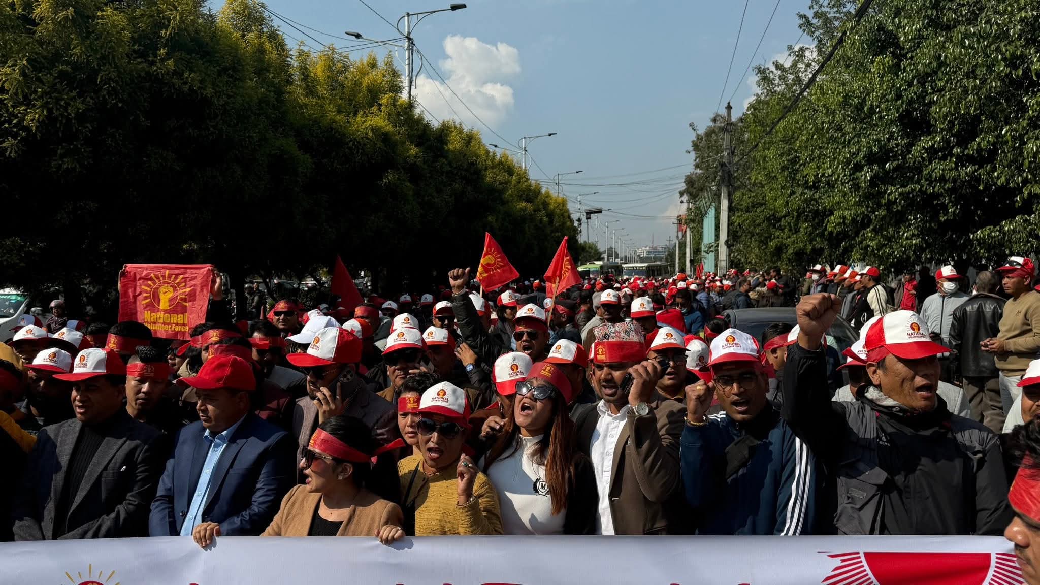 एमालेको ‘नेसनल भोलेन्टियर फोर्स’ को कमाण्डरमा पुष्पराज श्रेष्ठ