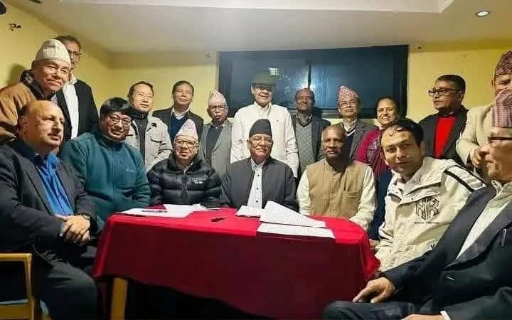 नयाँ कम्युनिस्ट केन्द्रका लागि एकता र ध्रुवीकरणको आबश्यकता