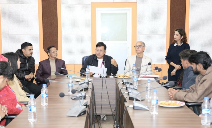 चलचित्र विकास बोर्डद्वारा विभिन्न तहमा अध्ययनरत विद्यार्थीलाई छात्रवृत्ति