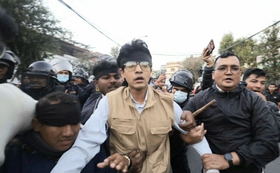 मिराज ढुङ्गाना नेतृत्वको जेनजी समूहद्वारा बालुवाटारमा प्रदर्शन