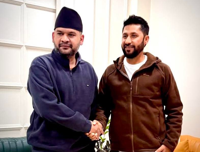 बालेन-रविबीच मध्यरातमा सहमति, पार्टी सभापतिमा लामिछाने, भावी प्रधानमन्त्री बालेन