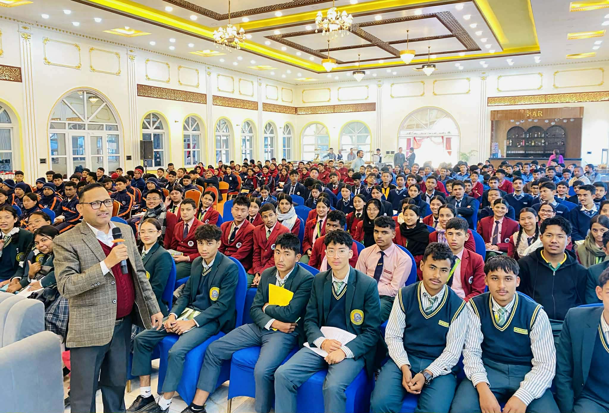 नेसनल प्याव्सन भक्तपुरकाे एसईई विद्यार्थीलाई विज्ञान विषयको अभिमुखीकरण