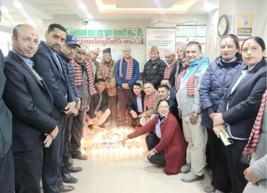 ३१ औं स्थापना दिवसमा मनकामना साकोसद्वारा पुस्तकालयको शुरुवात