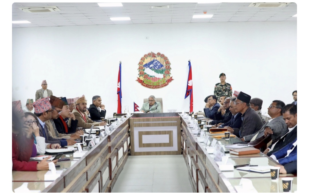 सबै मिलेर अगाडि बढे कसैले शान्ति बिथोल्न सक्दैन, समयमै निर्वाचन हुन्छ : प्रधानमन्त्री कार्की