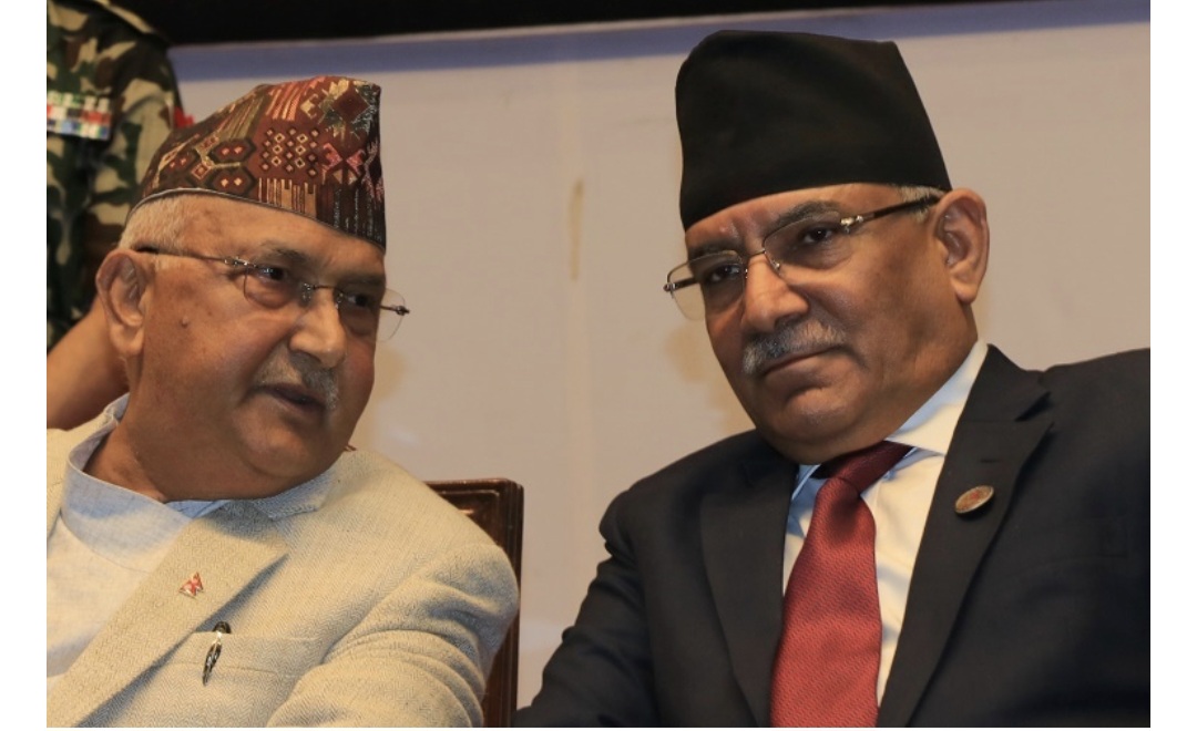 ओली र प्रचण्ड आज भेट्दै, प्रमुख तीन दल नै चुनावमा मिलेर जान खोज्दै 