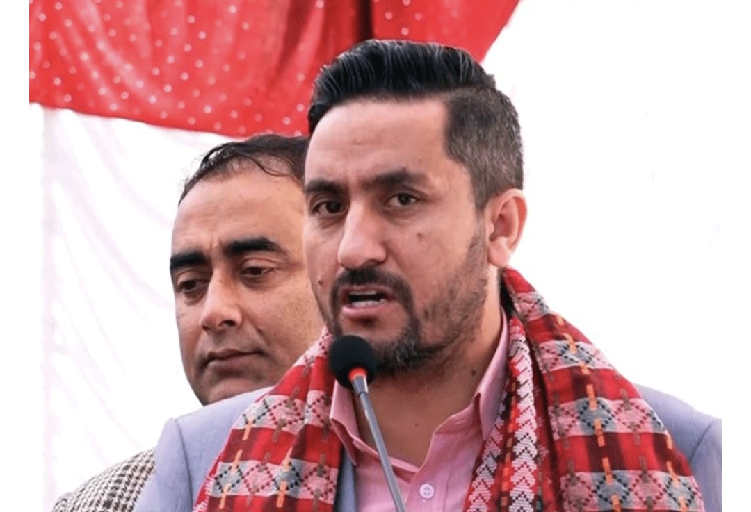 कुनै पार्टीमा आवद्ध नरहेको मन्त्री खरेलको स्पष्टोक्ति