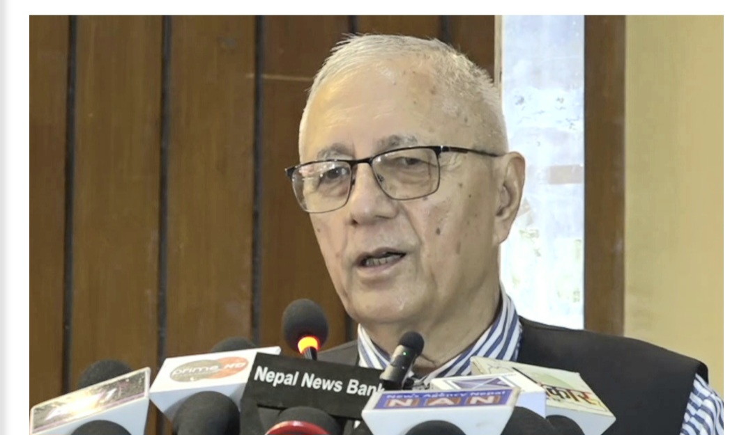 पार्टी विभाजन नहोस् भन्नेमा सचेत छुः कोइराला