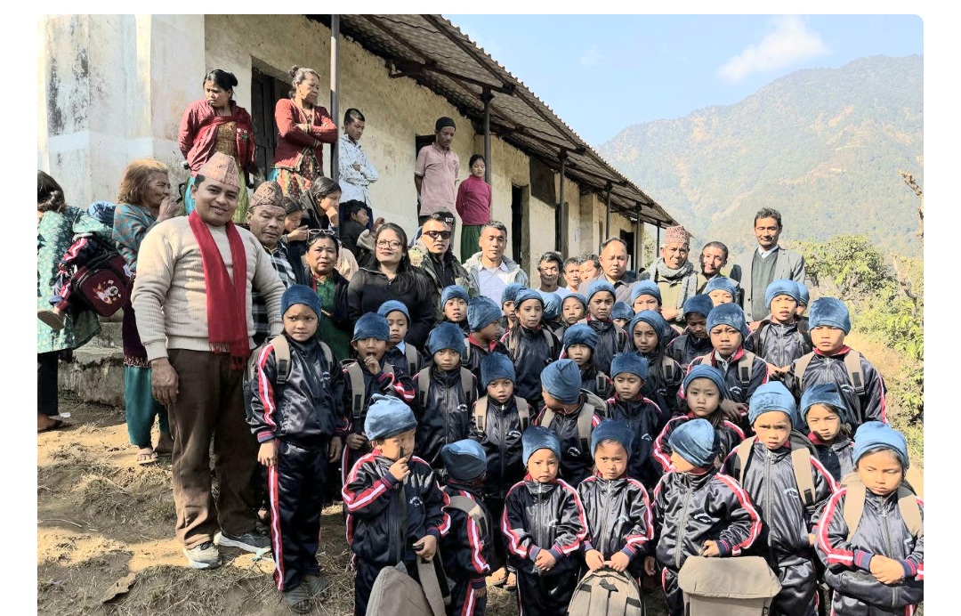 खानीखोला काभ्रेमा न्यानो कपडा तथा खाद्यन्न वितरण अभियान सम्पन्न