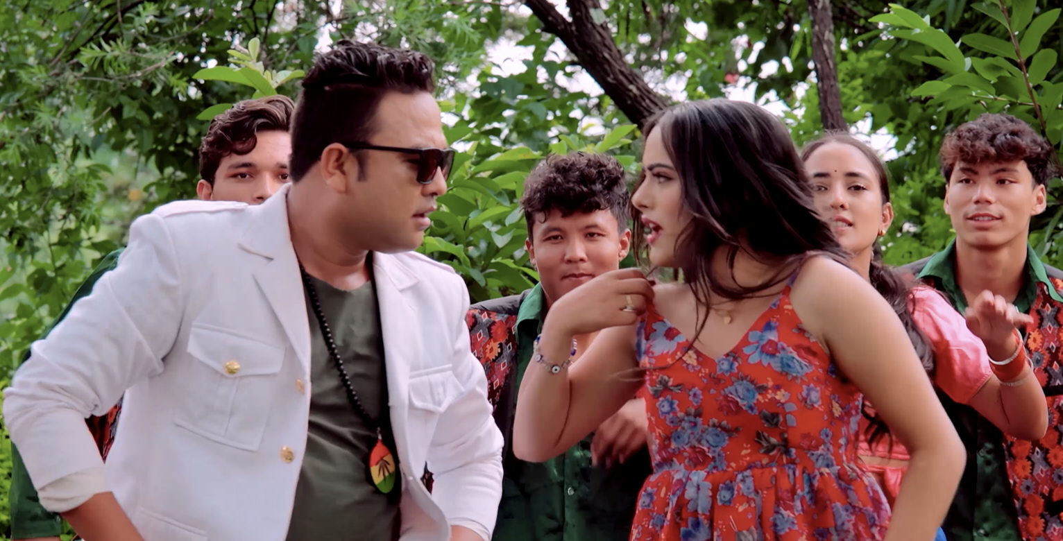 लोक संगीतमा तीन दशकको यात्रा : बेल बहादुर परियारको कथा