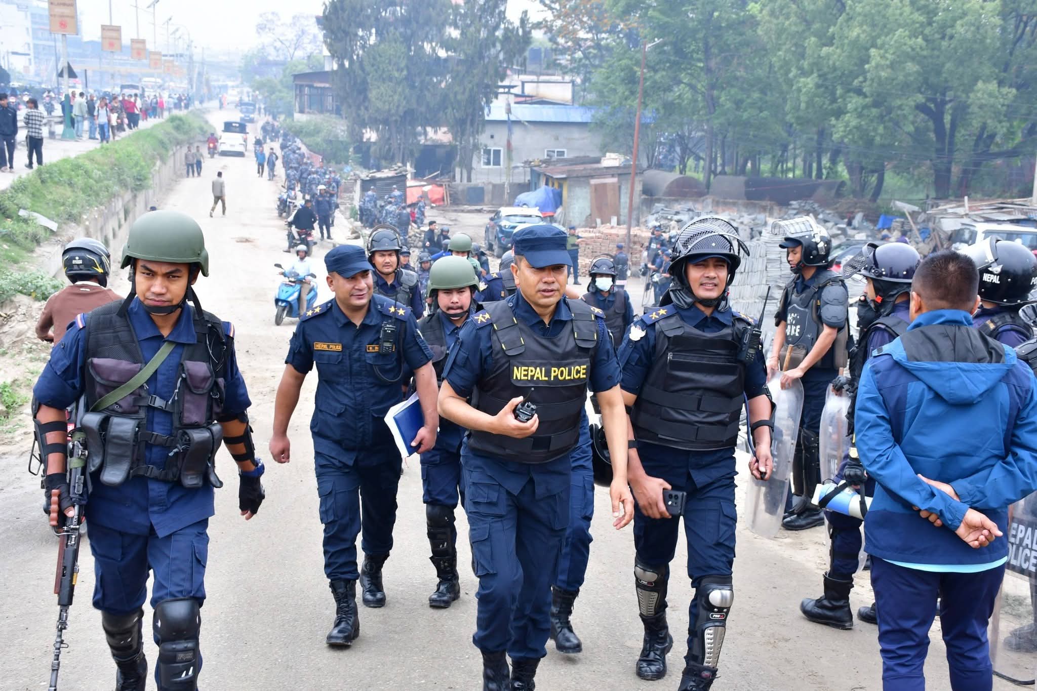 एसएसपी रमेश थापा सफल कमाण्डर जसले कुनै अप्रिय घटना बिना बस्ती खाली गराउन सफल
