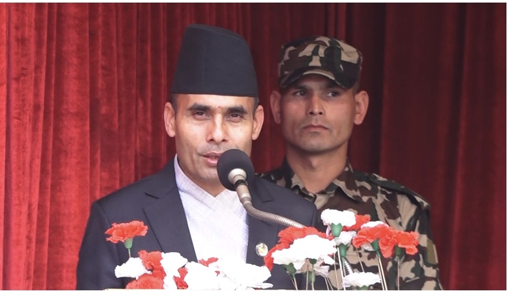 मन्त्रीहरूलाई आइफोन बाँड्ने भ्रामक हो -सूचना सञ्चारमन्त्री तिमिल्सिना