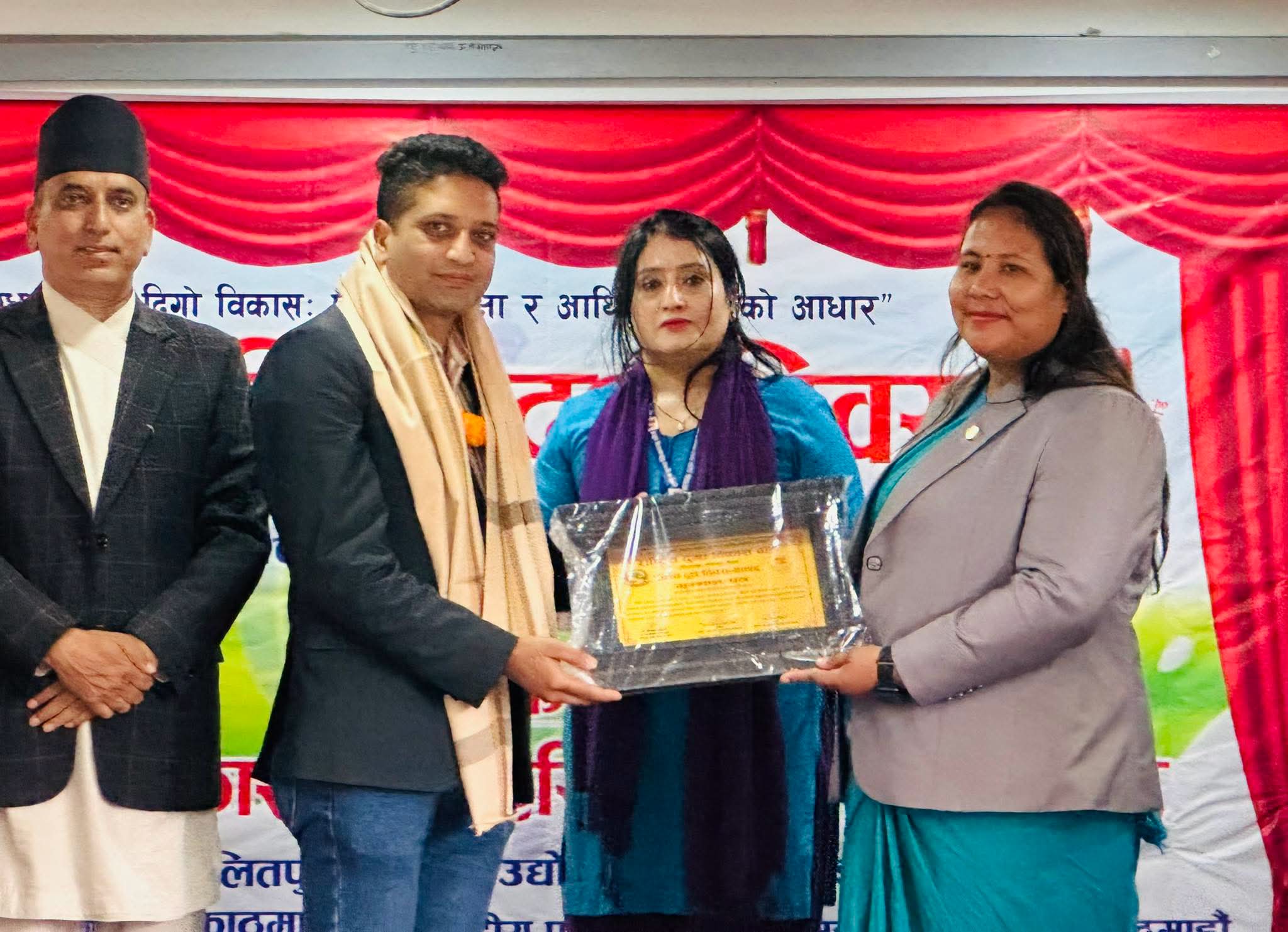 नेपाल पत्रकार महासंघ काभ्रेका उपाध्यक्ष कपिल कोइरालालाई राष्ट्रिय सम्मान